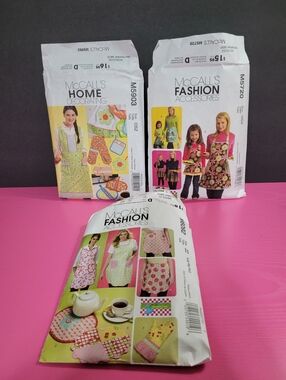 Bundle McCall's Sewing Patterns Aprons & Kitchen Accessories (0855)